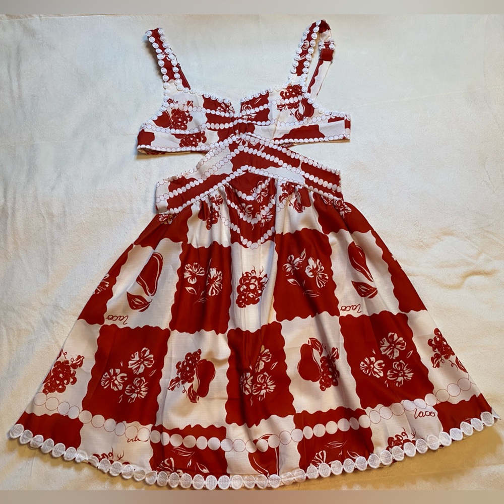 super cute game day flowy dress